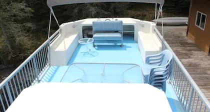 Lake Life Houseboat Rental, Lake of the Woods 1 & 2 Combine