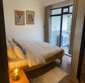 1 bedroom, iron/ironing board, WiFi, bed sheets - 1bedroom Exquisite Apartment in Kilimani by The Manna Stays (Nairobi)