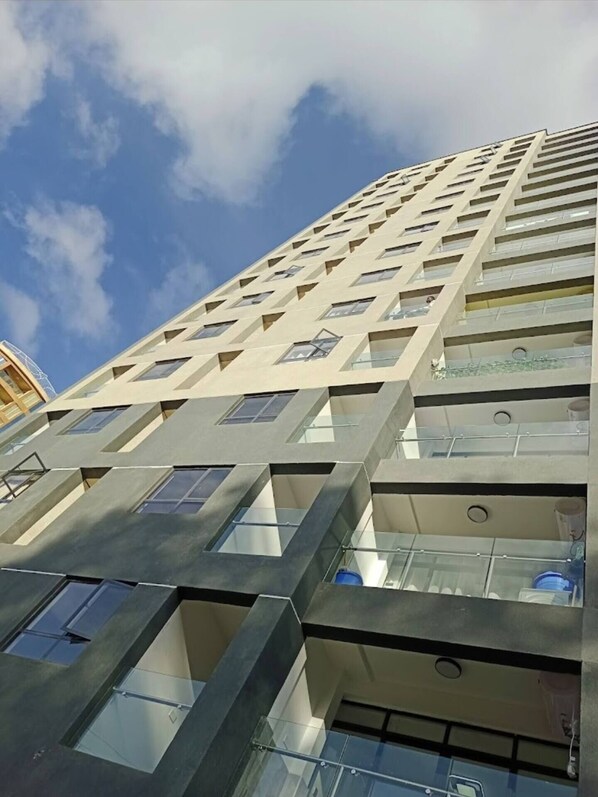 Exterior detail - 1bedroom Exquisite Apartment in Kilimani by The Manna Stays (Nairobi)