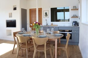Dining - Coastal Eco-Lodge with hottub Charleton Estate (Elie and Earlsferry)