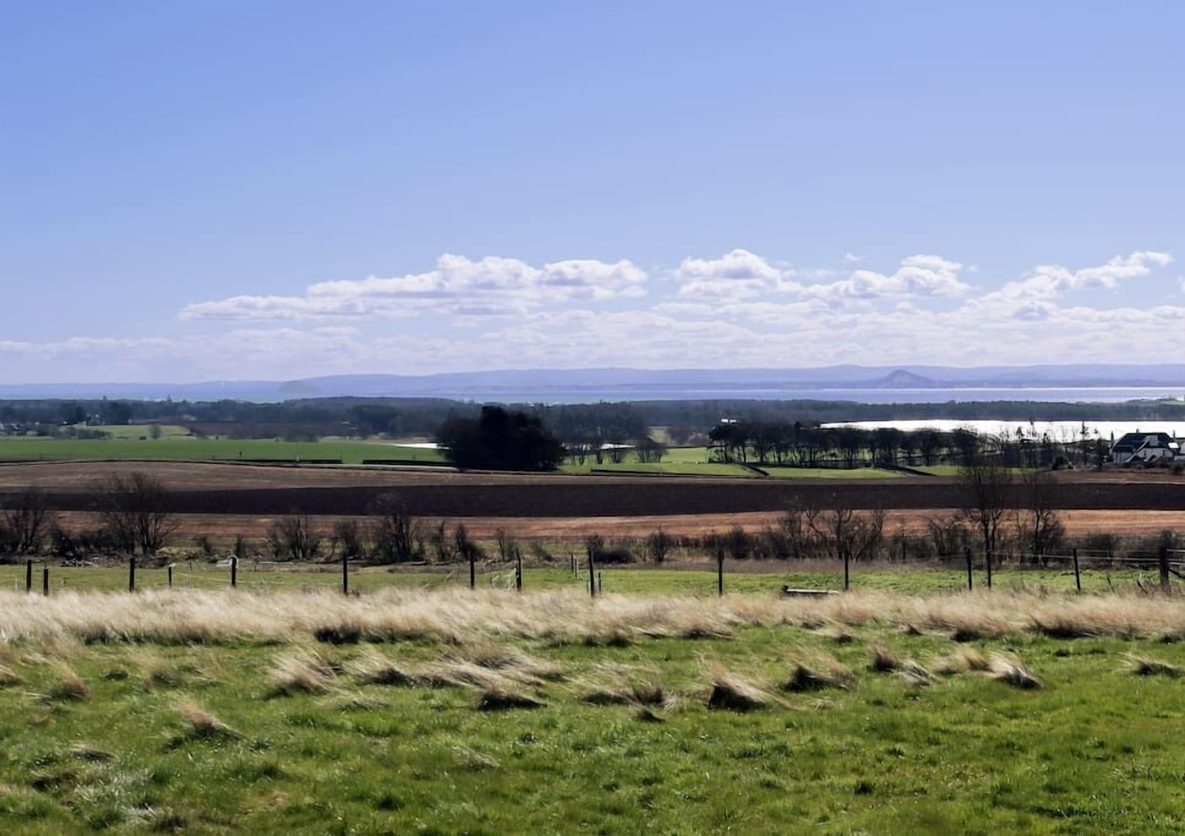 Spectacular view from the lodge out towards the sea!