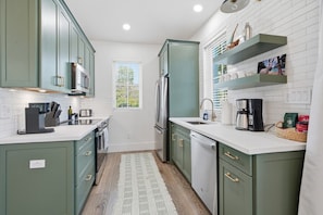 Fridge, microwave, oven, stovetop - In-Town Estate w/ View, Walkable to Wharfside Village, King Bed, Parking, 700sqft BRAND NEW BACKUP Electric System - No Power Outages!  Above Gallows Point (Cruz Bay)