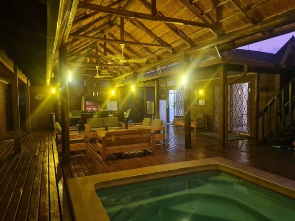 Indoor pool, outdoor pool - Welcome in the Bush Amazing Moments to Share With Wildlife (Marloth Park)