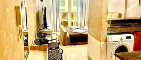 1 bedroom, iron/ironing board, WiFi, bed sheets