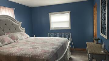 4 bedrooms, free WiFi, bed sheets