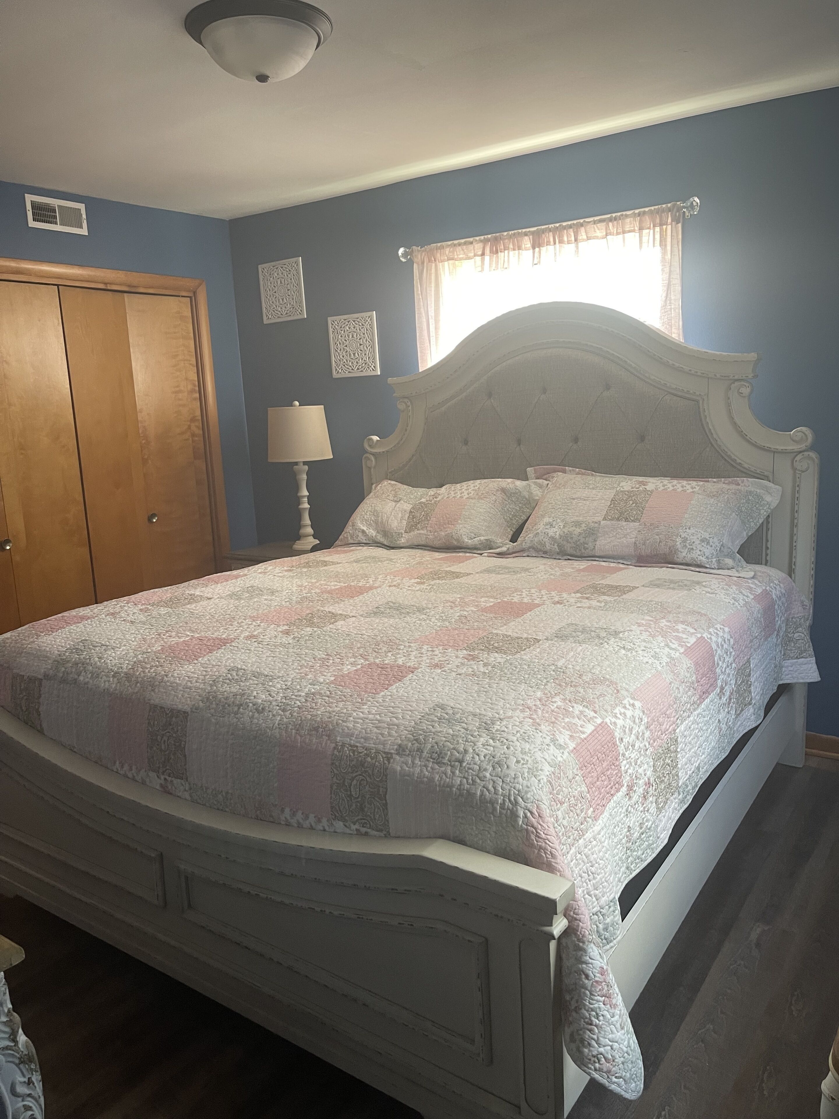 4 bedrooms, free WiFi, bed sheets