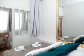 1 chambre, fer et planche à repasser, Wi-Fi gratuit, draps fournis