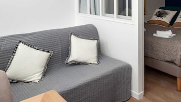 1 chambre, fer et planche à repasser, Wi-Fi gratuit, draps fournis