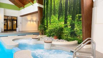 Piscine couverte, piscine chauffée