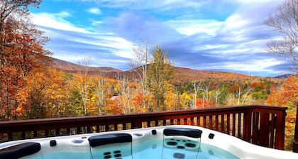 Beartopia- Hot Tub, Views, 2 Primary Suites!