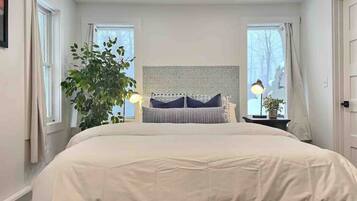 1 bedroom, iron/ironing board, travel crib, free WiFi