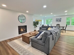 TV connectée, cheminée