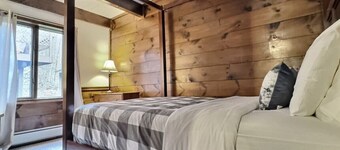 Snowarts- Game room, Fireplace, Close to golf!