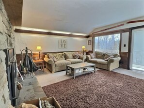 Smart TV, fireplace, table football, offices