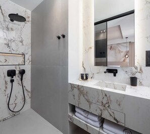 Hair dryer, towels - Deluxe Room located in Split (Split)
