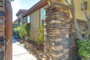 Exterior detail - Cathedral City Home w/ Private Pool - Near Golf (Cathedral City)