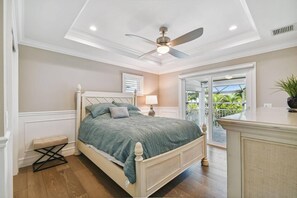 4 slaapkamers, een strijkplank/strijkijzer, gratis wifi, beddengoed