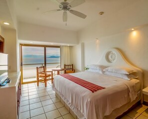2 bedrooms, WiFi, bed sheets, wheelchair access