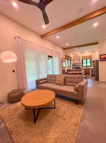 Modern Casita just a short walk to the beach