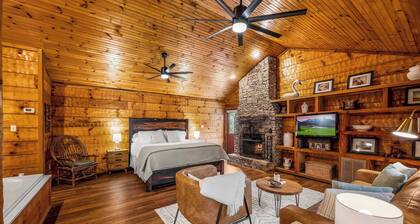 Modern Cabin Retreat in Smoky Mountains