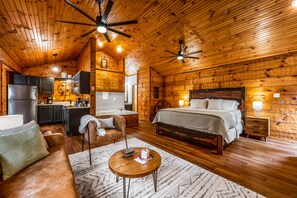 1 chambre, lit parapluie, Wi-Fi, draps fournis