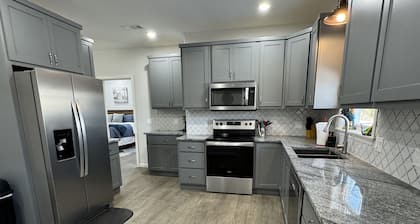 Mountain View Farmhouse, fully renovated to include all the modern needs