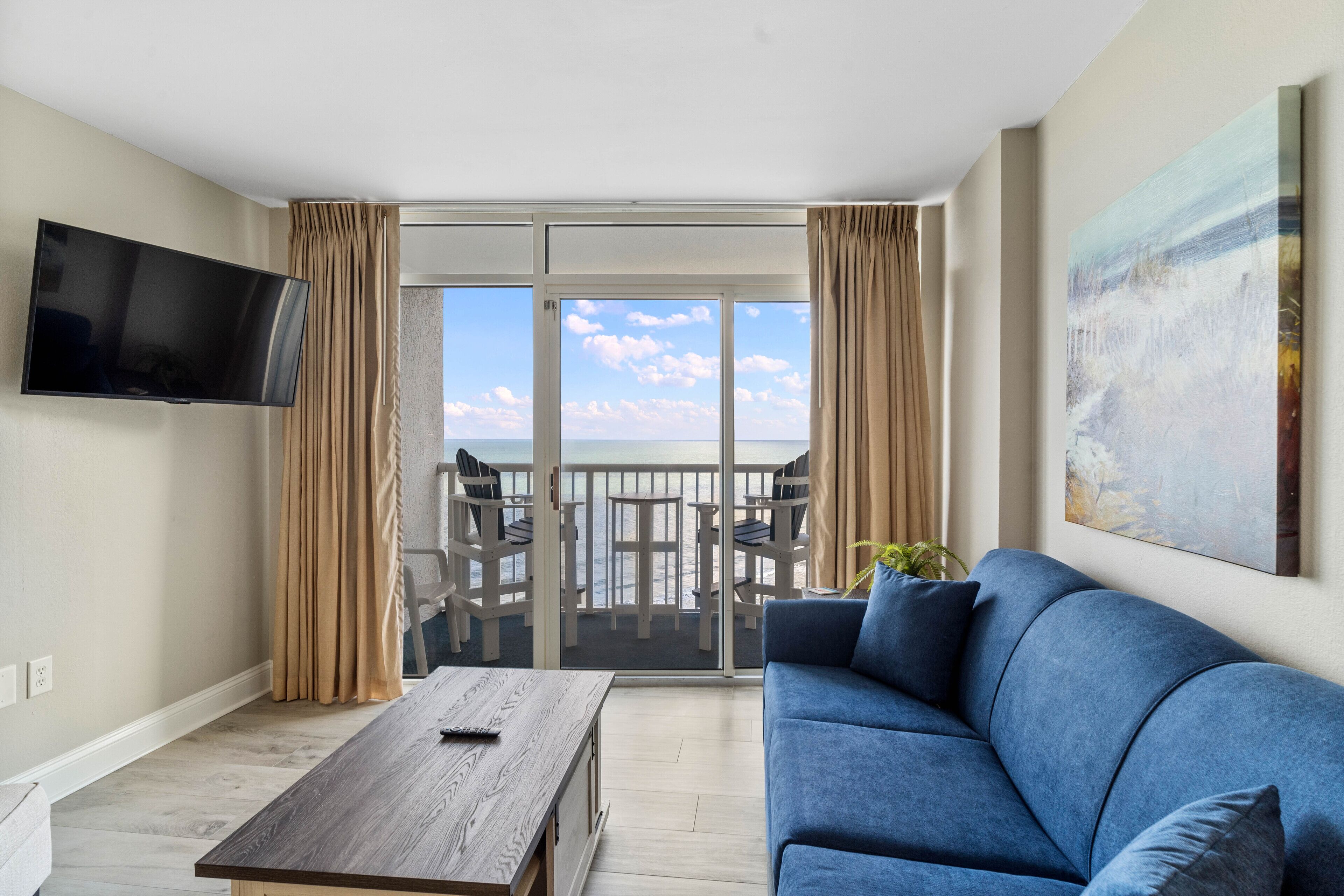 Seawatch Resort 1207- Oceanfront! Washer/Dryer in Unit!