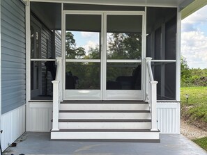 Exterior detail - Island Getaway - Monthly Rental - 3 Queen Beds (Bokeelia)