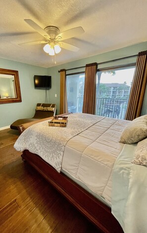 3 habitaciones, tabla de planchar con plancha, cuna de viaje y wifi