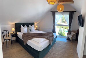 2 bedrooms, free WiFi, bed sheets