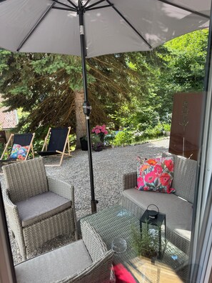 Terrace/patio - BergOase - Apart - am Feldberg mit Bergblick (Feldberg (Schwarzwald))