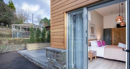 Suite 12 - Sleeping Giant Hotel - Pen Y Cae Inn