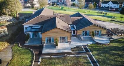 Suite 11 - Sleeping Giant Hotel - Pen Y Cae Inn