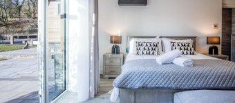 Suite 10 - Sleeping Giant Hotel - Pen Y Cae Inn