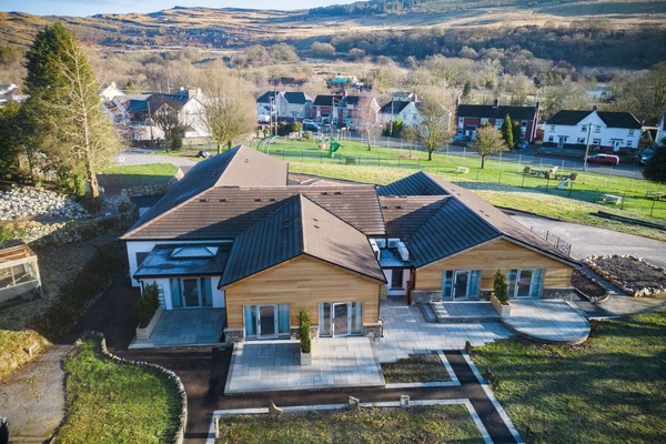 Suite 3 - Sleeping Giant Hotel - Pen Y Cae Inn (4524)