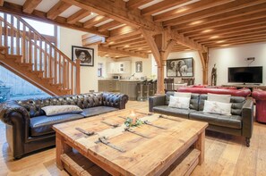 TV connectée, cheminée