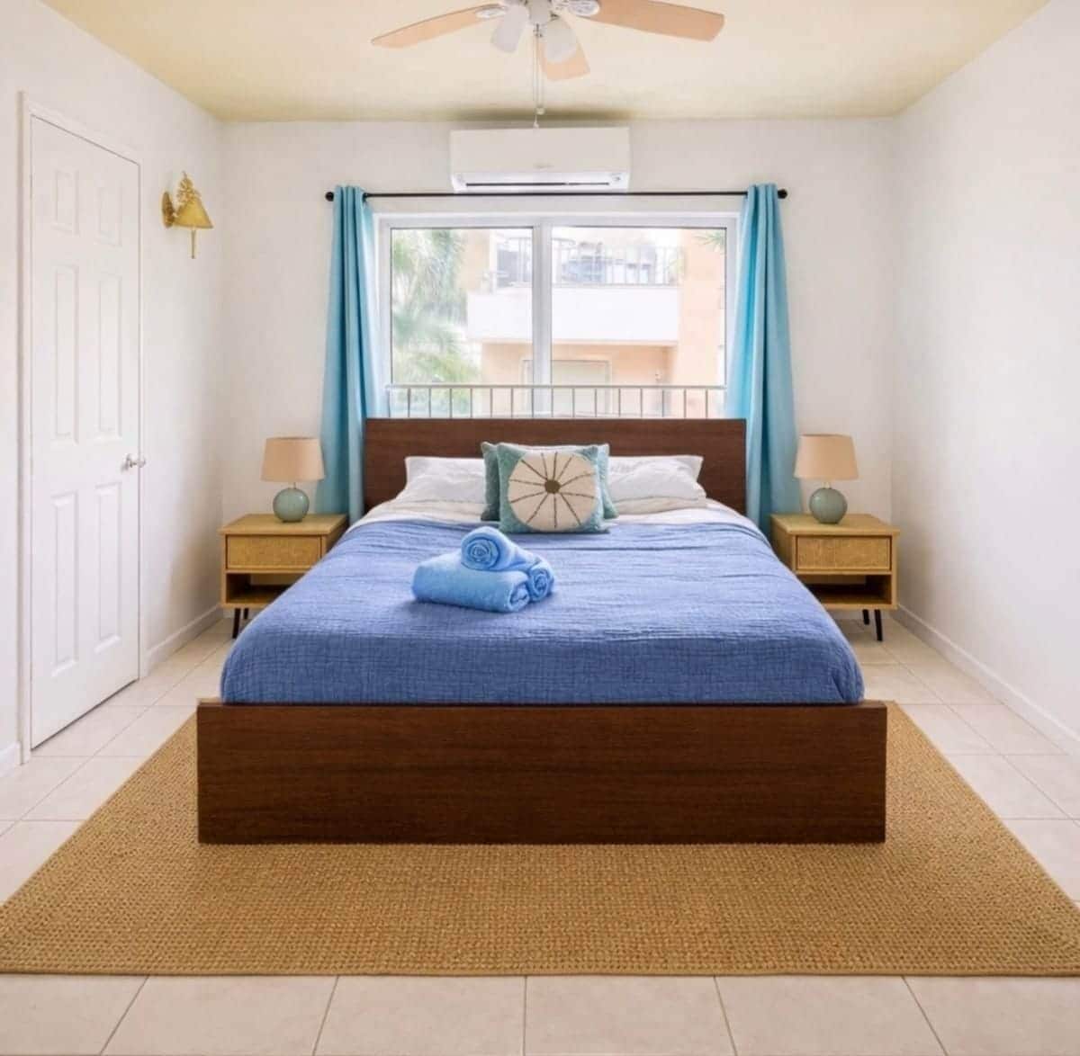 1 bedroom, in-room safe, iron/ironing board, free WiFi