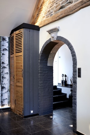 Interior - Charly 132 (Braine-le-Comte)