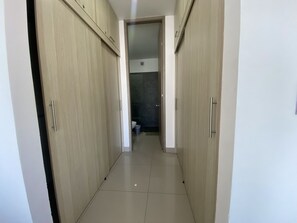 1 bedroom, blackout curtains, iron/ironing board, free WiFi - APARTAMENTO PISO 26 (Cartagena)