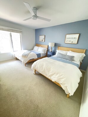 3 chambres, fer et planche Ă repasser, Wi-Fi, draps fournis