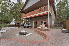 Terrace/patio - Serenity in the Mountain Pines at The Cypress Point Lodge (Flagstaff)