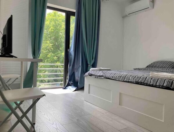 4 bedrooms, free WiFi, bed sheets