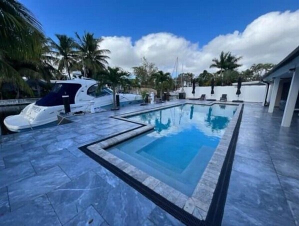 Piscina