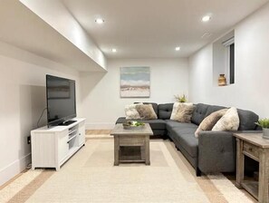 Smart-TV, fotballspill og PC-skjermer