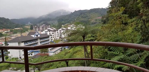 Crown Imperial Court Apartment Brinchang #3