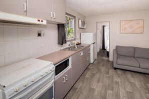 Cabaña económica | Cocina privada | Refrigerador