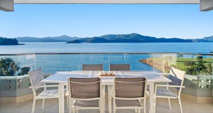 Frangipani 204 & Buggy - Hamilton island