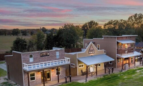 Texas Tombstone Vacation Rental