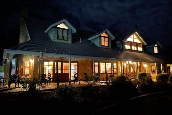 Girraween Country Inn