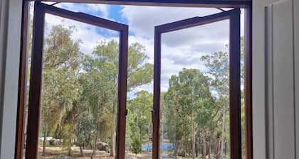 Country View Four Poster